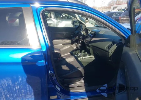 2016 Mitsubishi Outlander Sport 2.4 Sel z USA, uszkodzony, nr VIN JA4AP4AW4GZ031598